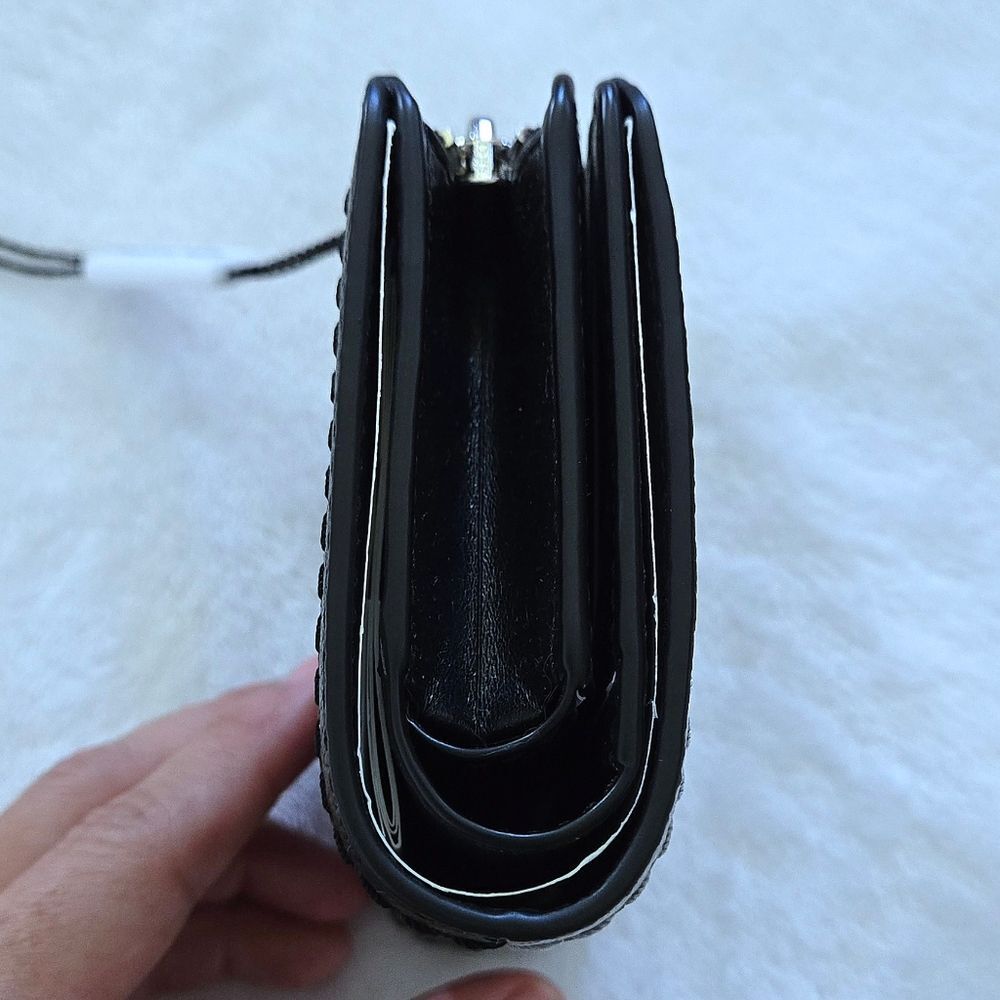 āØļøHPā2XāØļøMarc Jacobs Compact Wallet - NWT - Picture 7 of 16